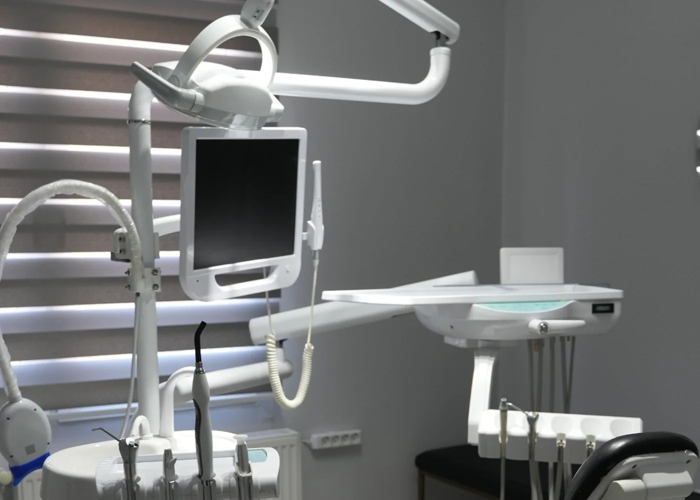 Dental ünit