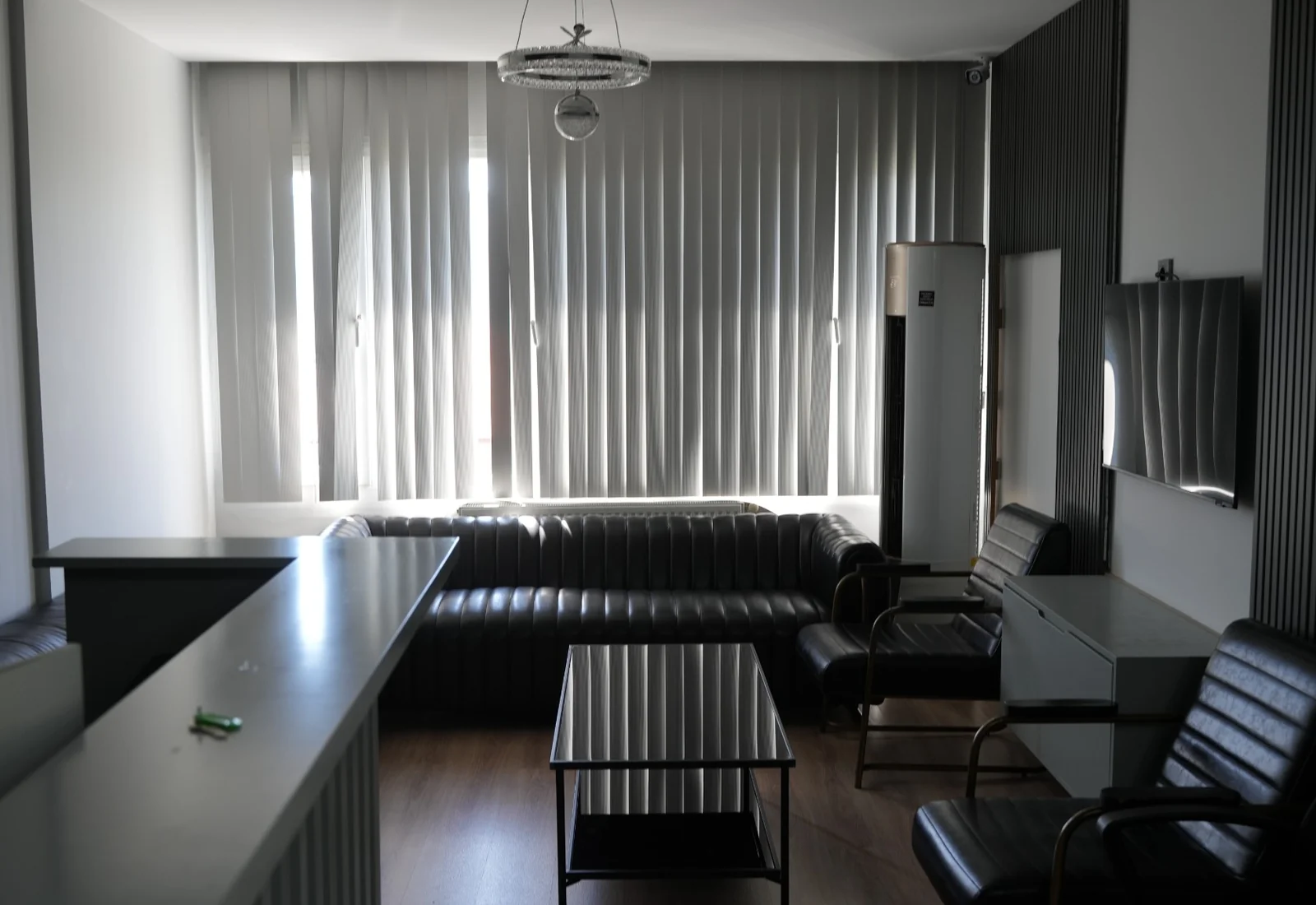 Klinik bekleme alanı